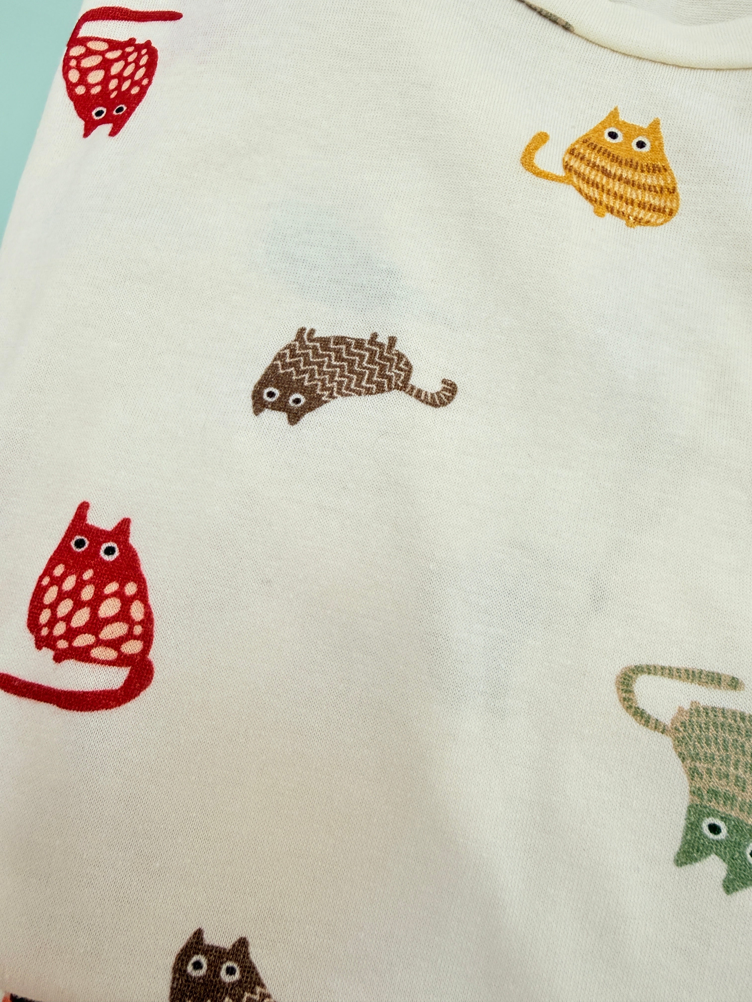 T-shirt Cat Colors